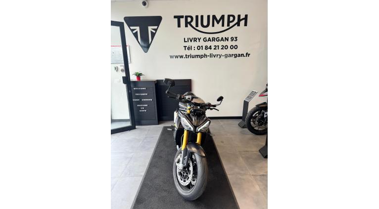 TRIUMPH SPEED TRIPLE 1200 RS