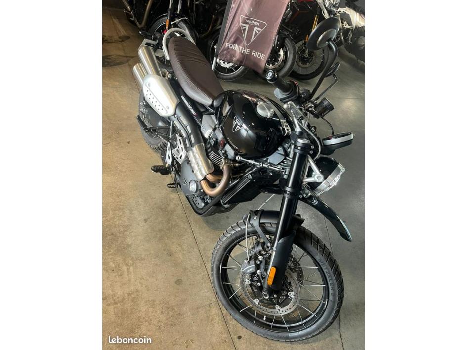 TRIUMPH SCRAMBLER 1200 XC