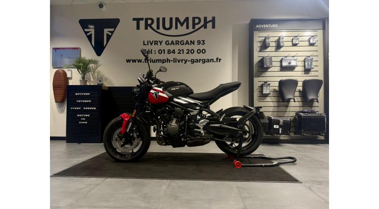 TRIUMPH TRIDENT 660