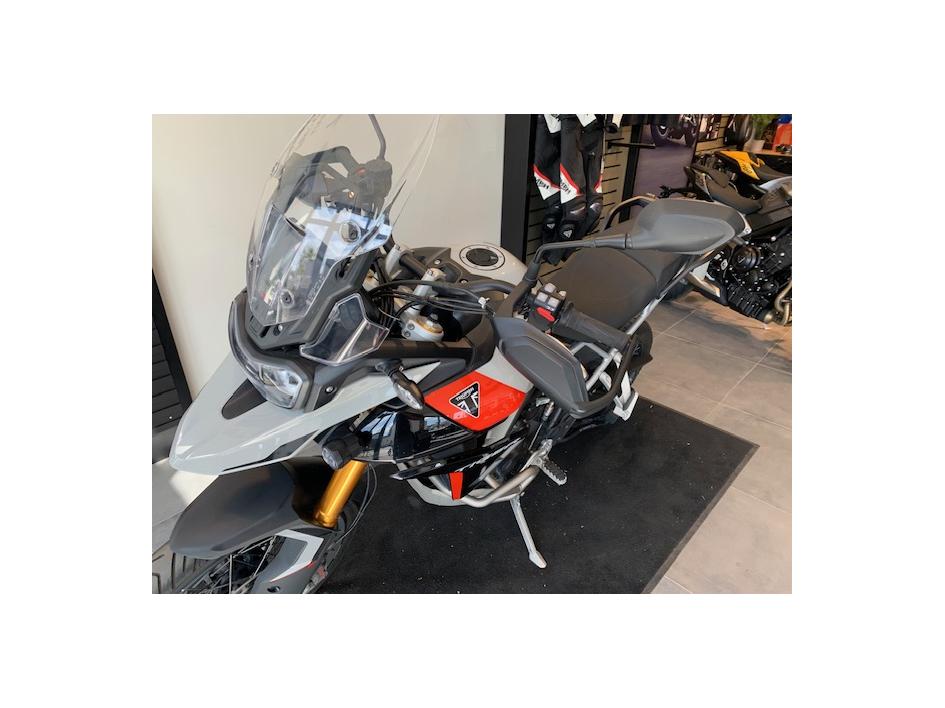 TRIUMPH TIGER 900 RALLY PRO