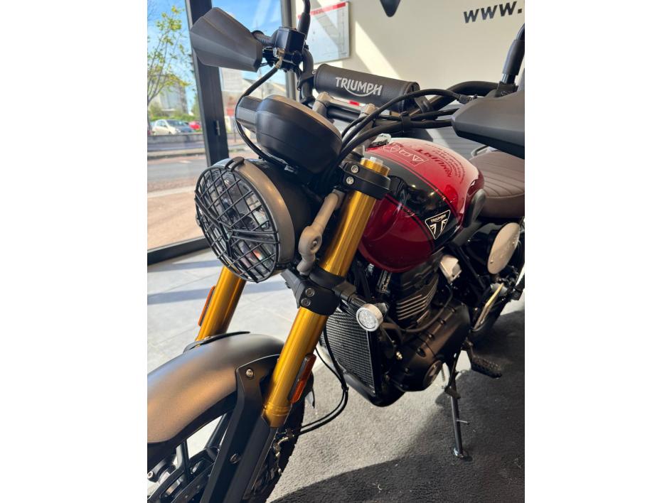 TRIUMPH Scrambler 400 X