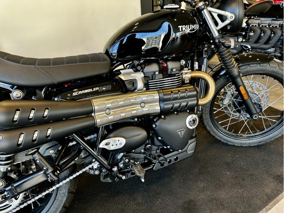 TRIUMPH SCRAMBLER 900
