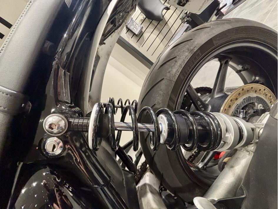 TRIUMPH SPEED TWIN 1200