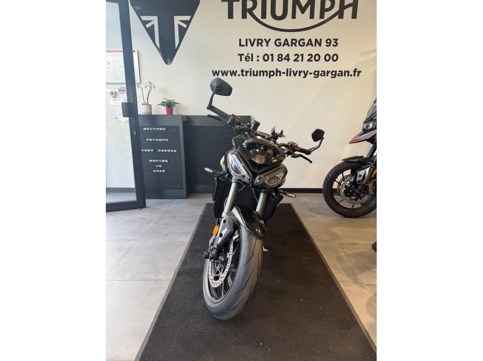 Triumph Street Triple 765 RS – 2025 – Noir – 1 000 km