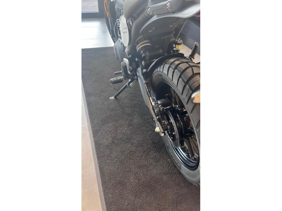 TRIUMPH Scrambler 400 X