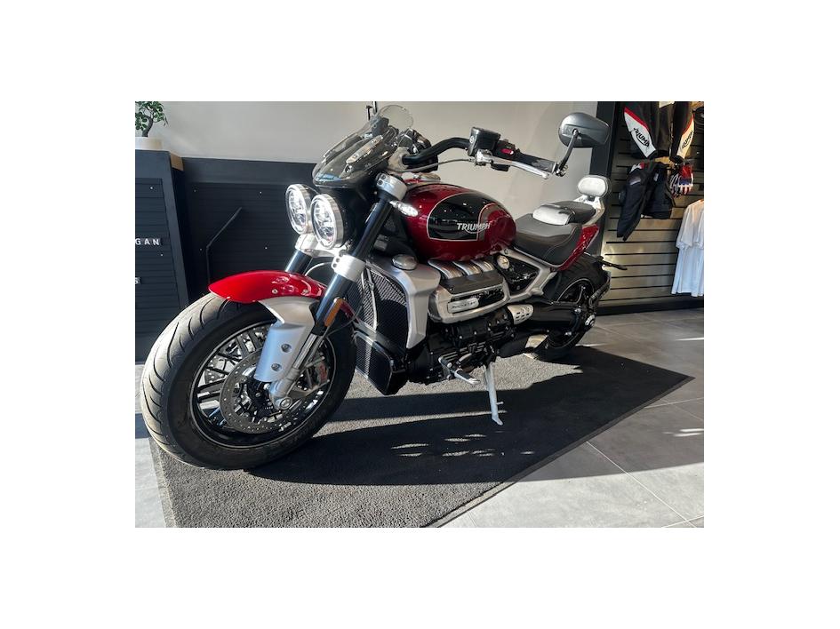 TRIUMPH ROCKET 3 GT