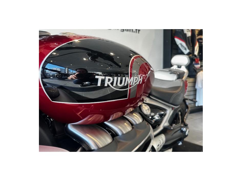 TRIUMPH ROCKET 3 GT