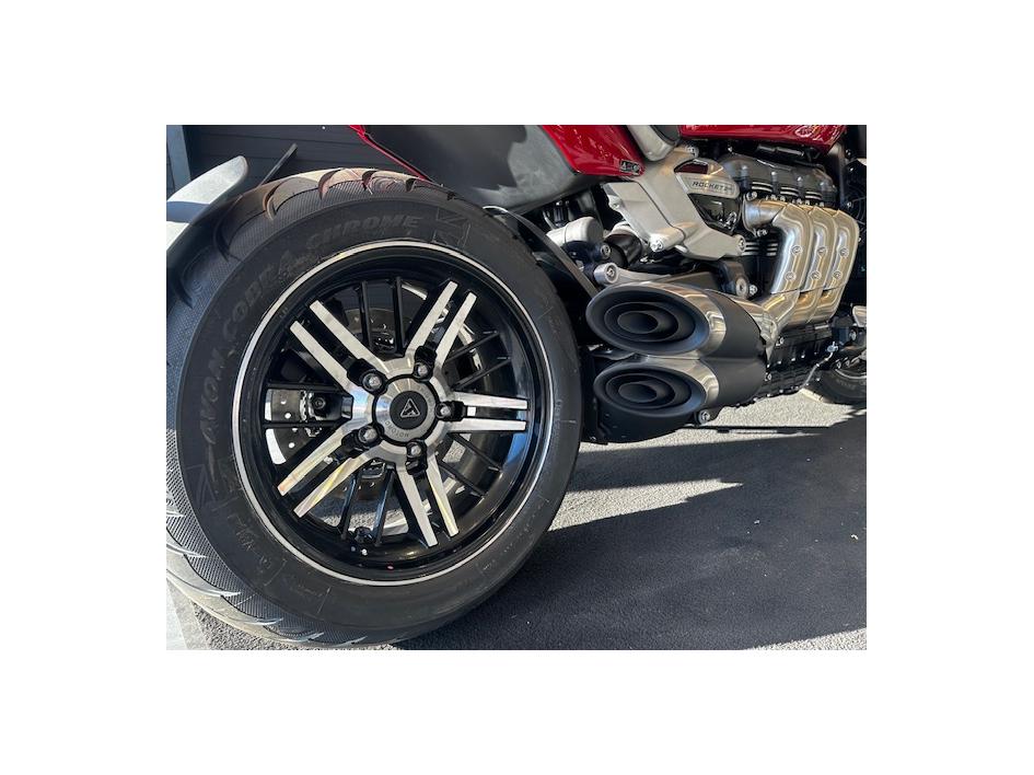 TRIUMPH ROCKET 3 GT