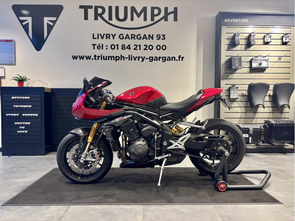 TRIUMPH SPEED TRIPLE 1200 RR