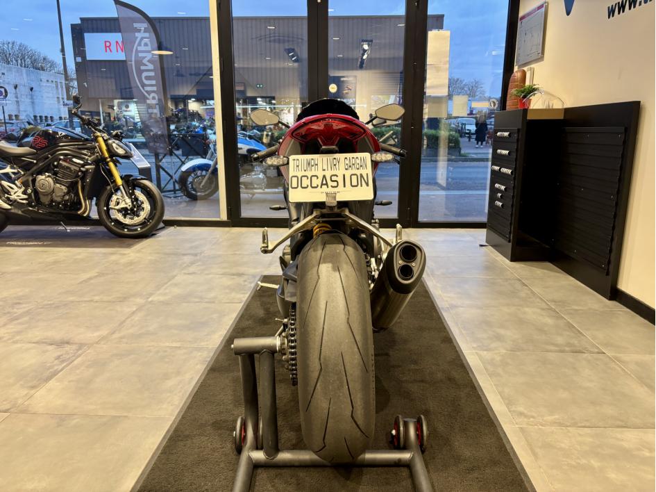 TRIUMPH SPEED TRIPLE 1200 RR
