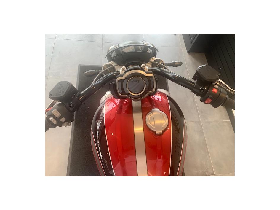TRIUMPH ROCKET 3 GT