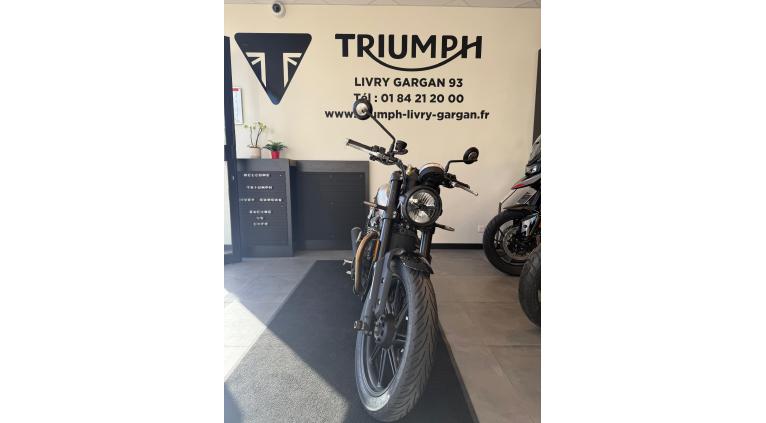 TRIUMPH SPEED TWIN 900