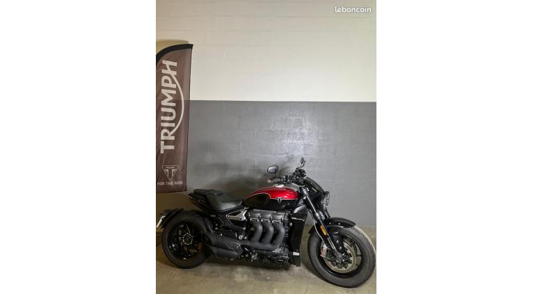 TRIUMPH Rocket 3 GT Storm
