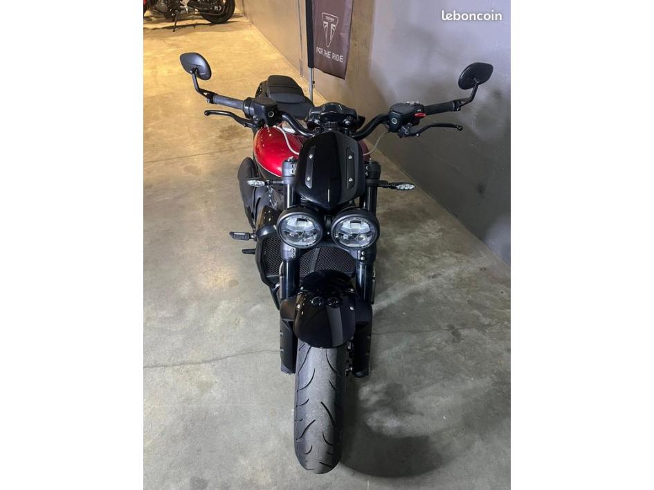 TRIUMPH Rocket 3 GT Storm