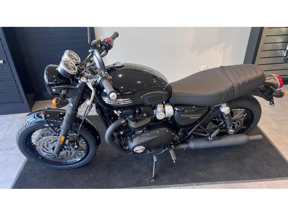 TRIUMPH BONNEVILLE T120
