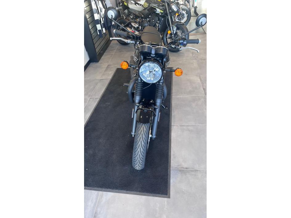 TRIUMPH BONNEVILLE T120