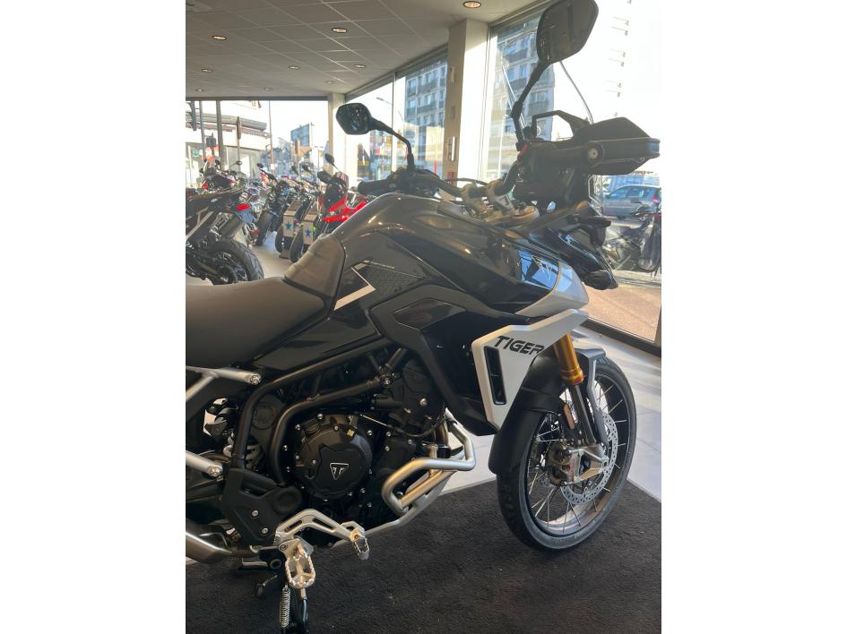 TRIUMPH TIGER 900 RALLY PRO