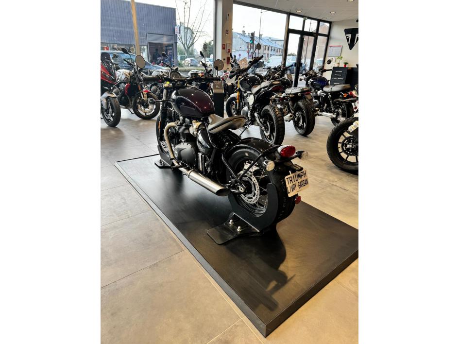 TRIUMPH Bonneville Bobber 1200