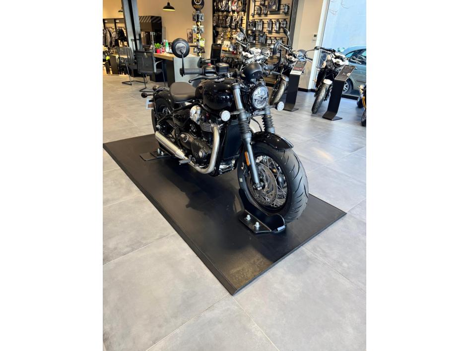 TRIUMPH Bonneville Bobber 1200