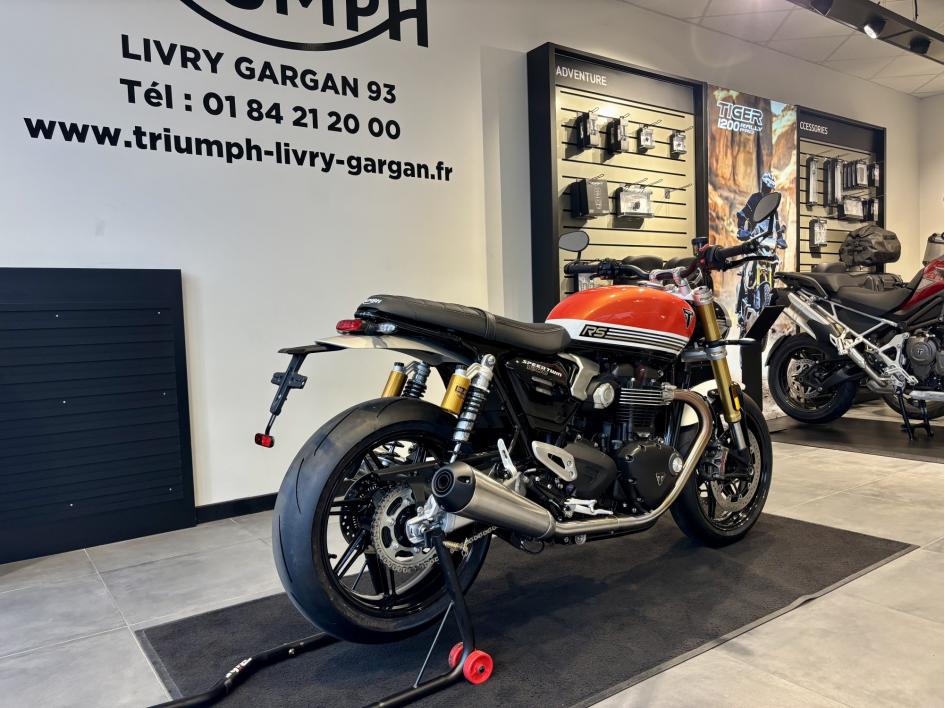 TRIUMPH SPEED TWIN 1200